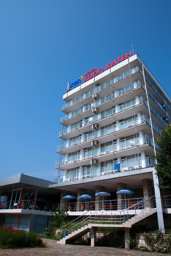 Hotel Coop - Kiten Kiten  Luaran gambar