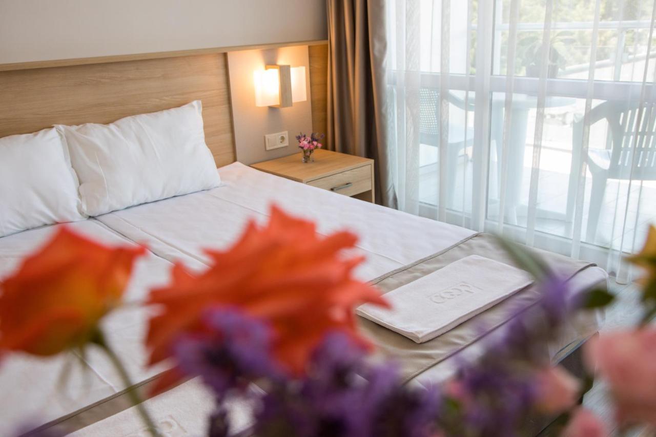 Hotel Coop - Kiten Kiten  Luaran gambar